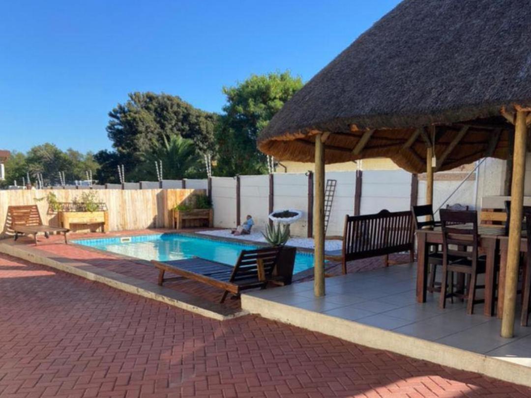 Dalarize Guesthouse Windhoek Eksteriør billede